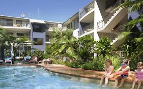 Flynns Beach Resort 4*